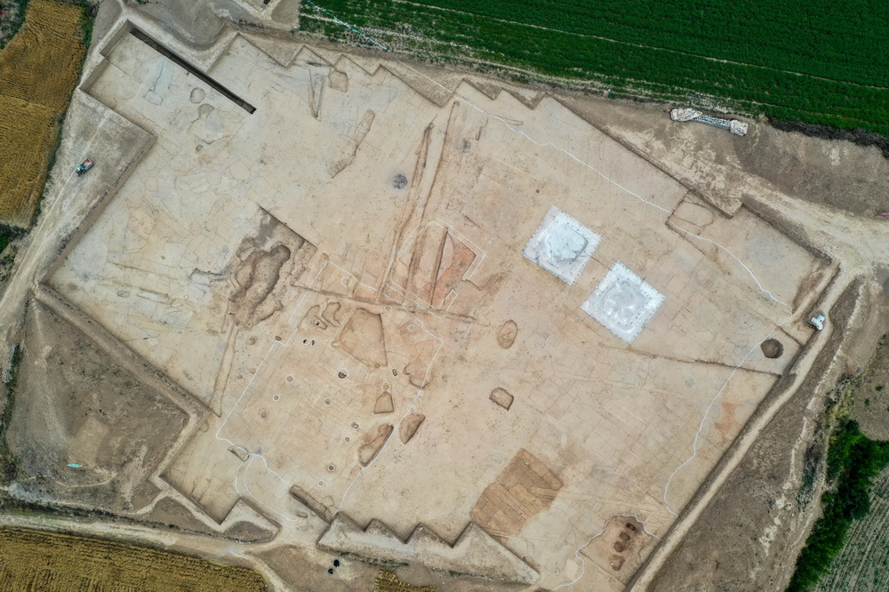 山西陶寺發現一處宮室類單體建筑遺跡