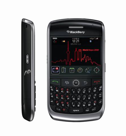 正版黑莓智能手机首次在中国零售渠道发售--IT