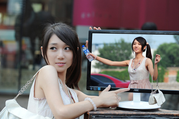 超小防狼器点击,少女xo动态图gif,美女秘书和老